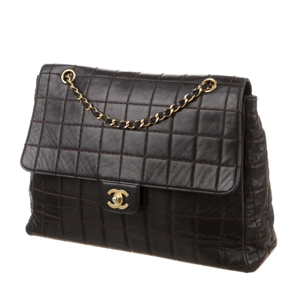 Vintage Black Lambskin Chanel Flap Purse Bag